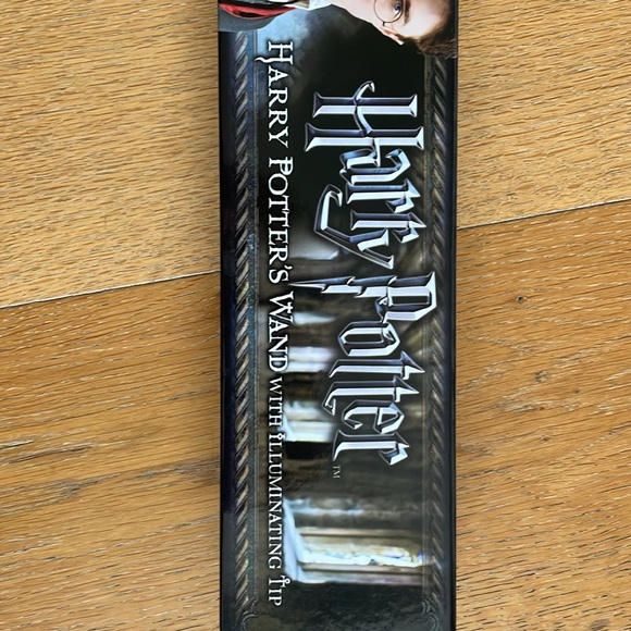 Hasty Potter Wand w/ Illuminating Tip - Picture 2 of 5